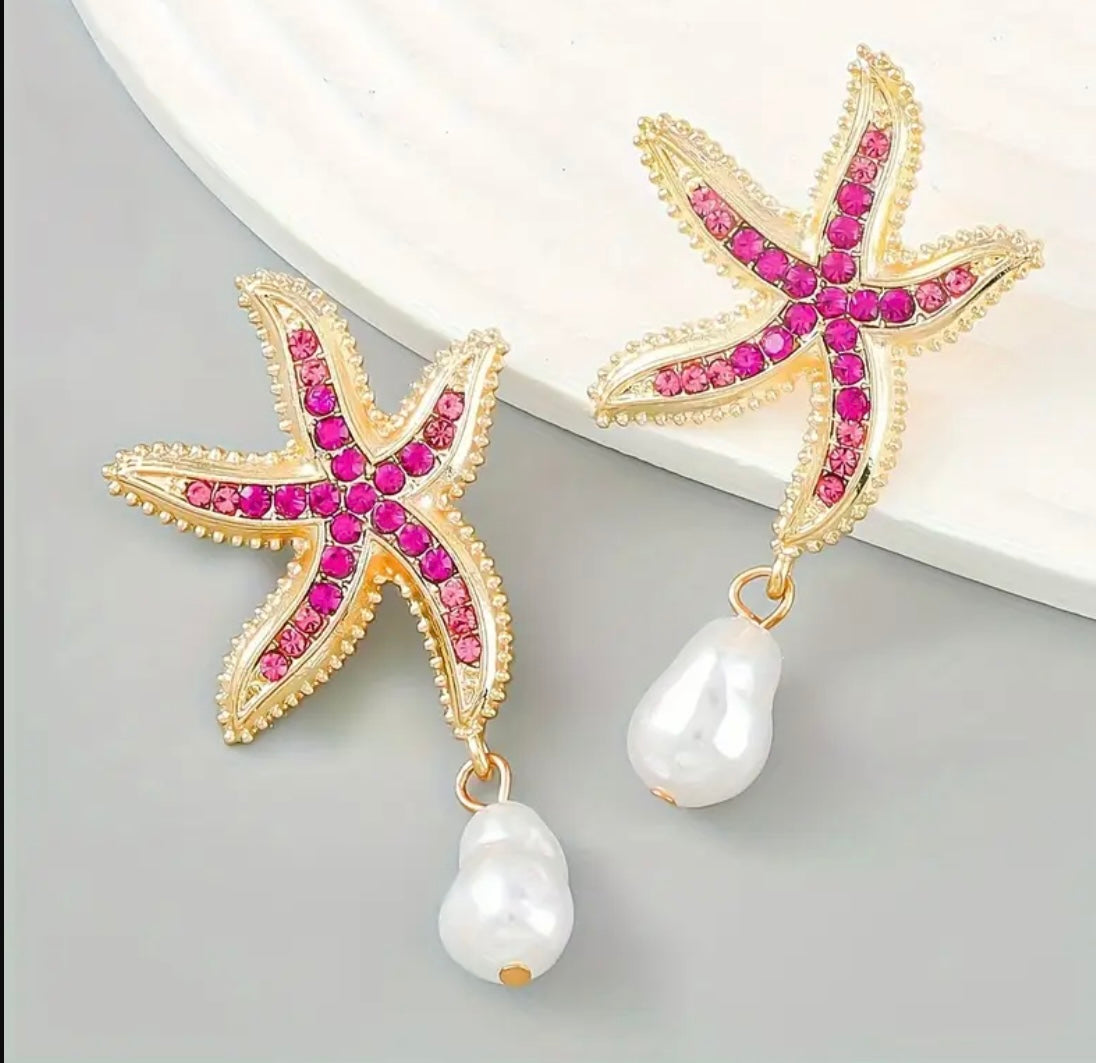 Star fish diamanté Pearl droplet earrings