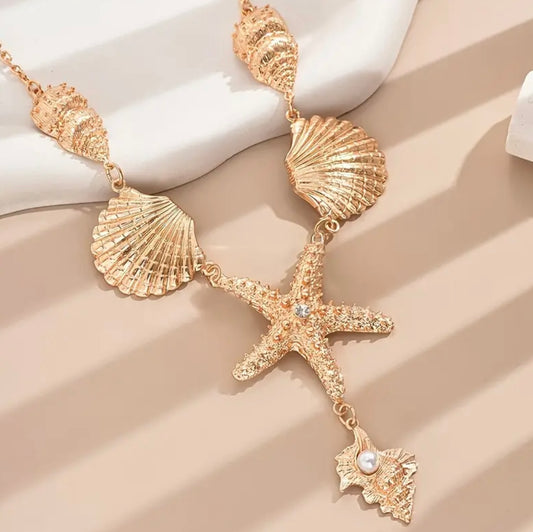 Gold Sea shell necklace