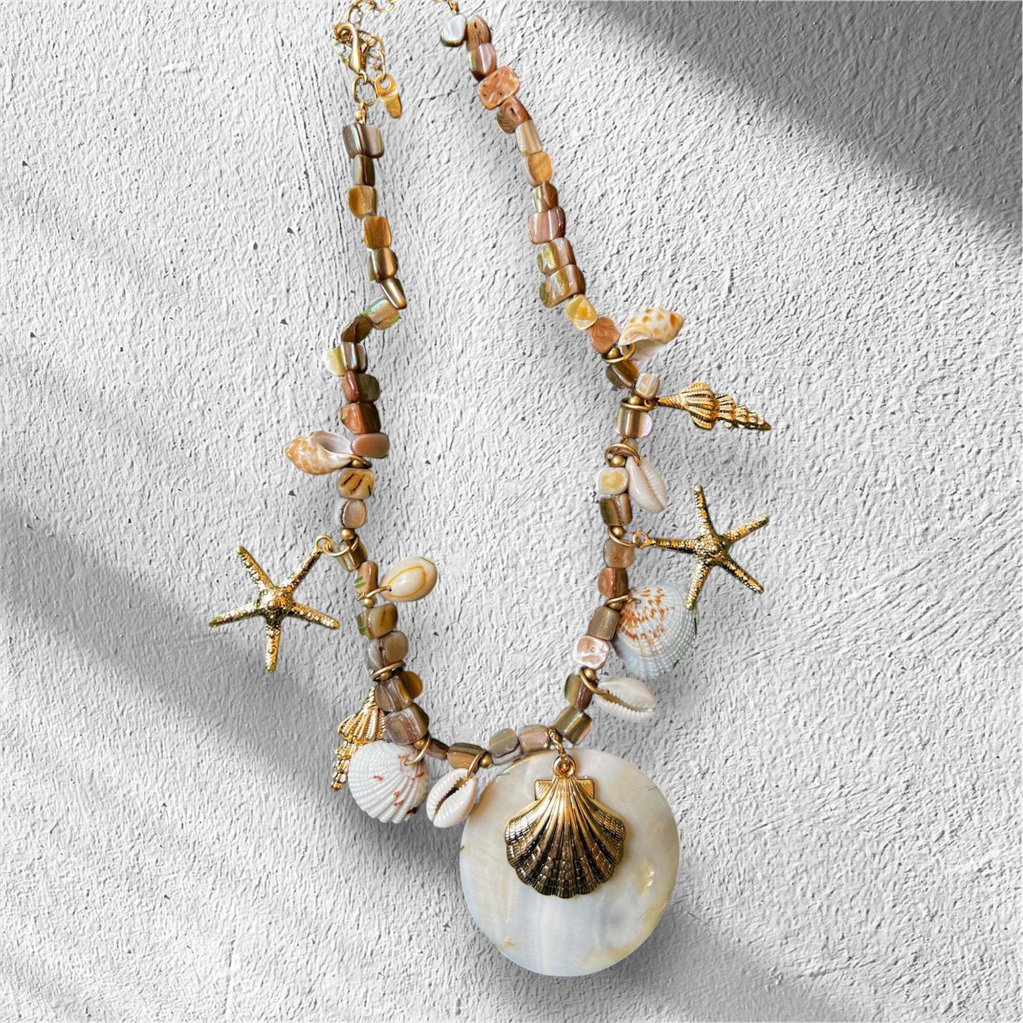 Mother of Pearl Sea shell necklace