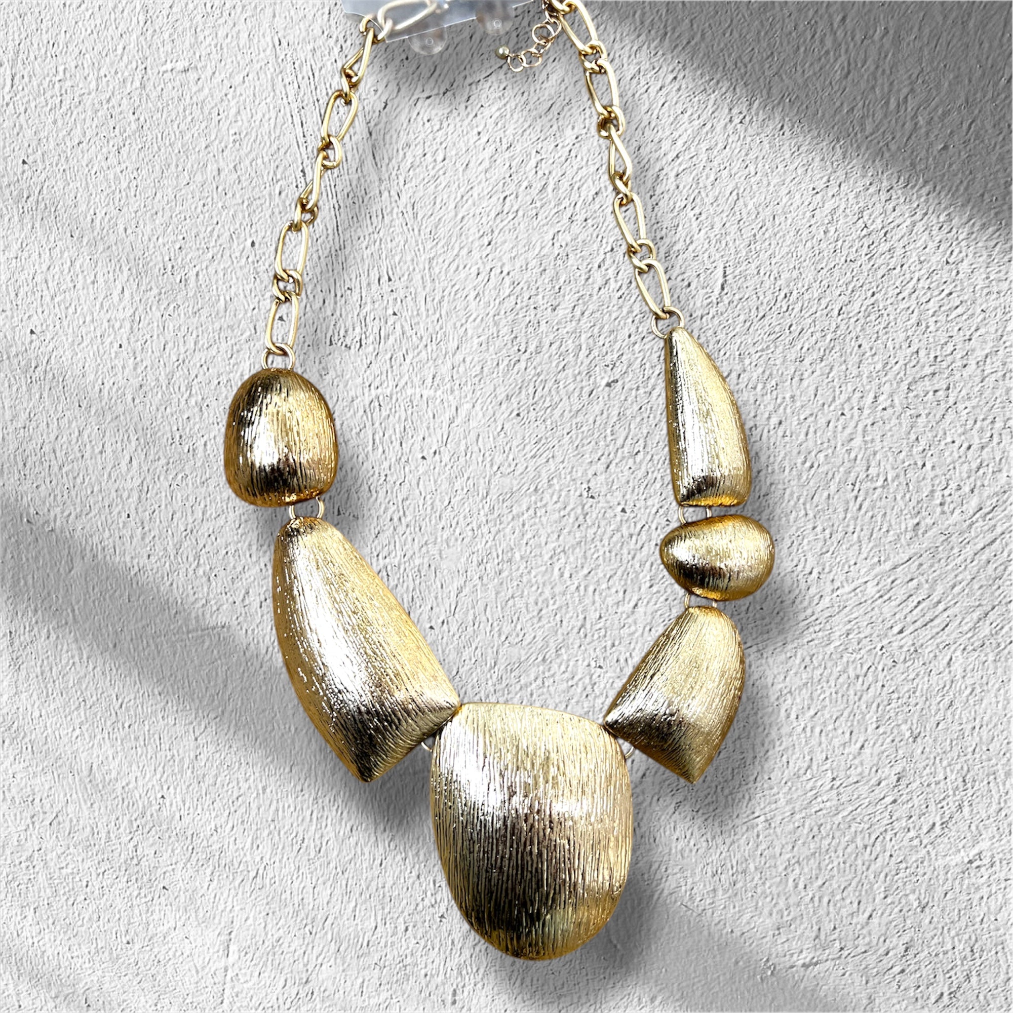 Gold chunky statement necklace