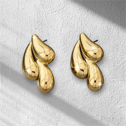 Elegant Three hold droplet