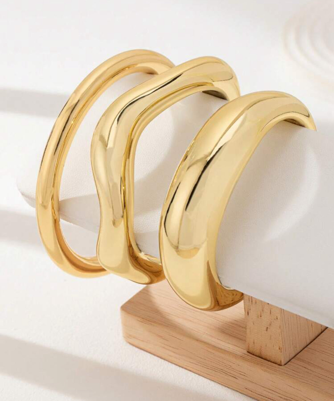 3 piece Chucky gold bangles