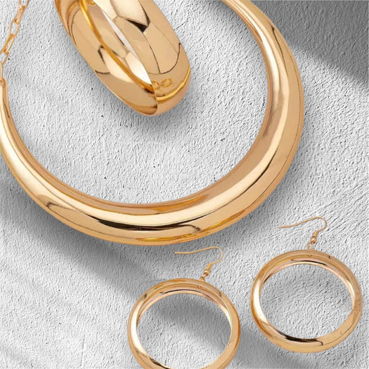 Gold combo set (Necklace, earrings & Bracelet)